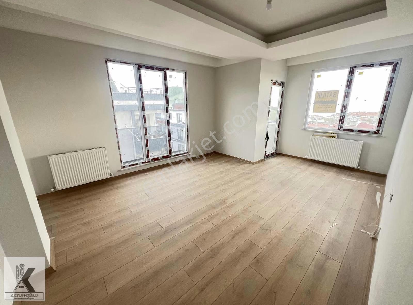 Site İçinde Deniz Şehir Manzaralı Otoparklı Sıfır 3+1 135m2 - Görsel 7