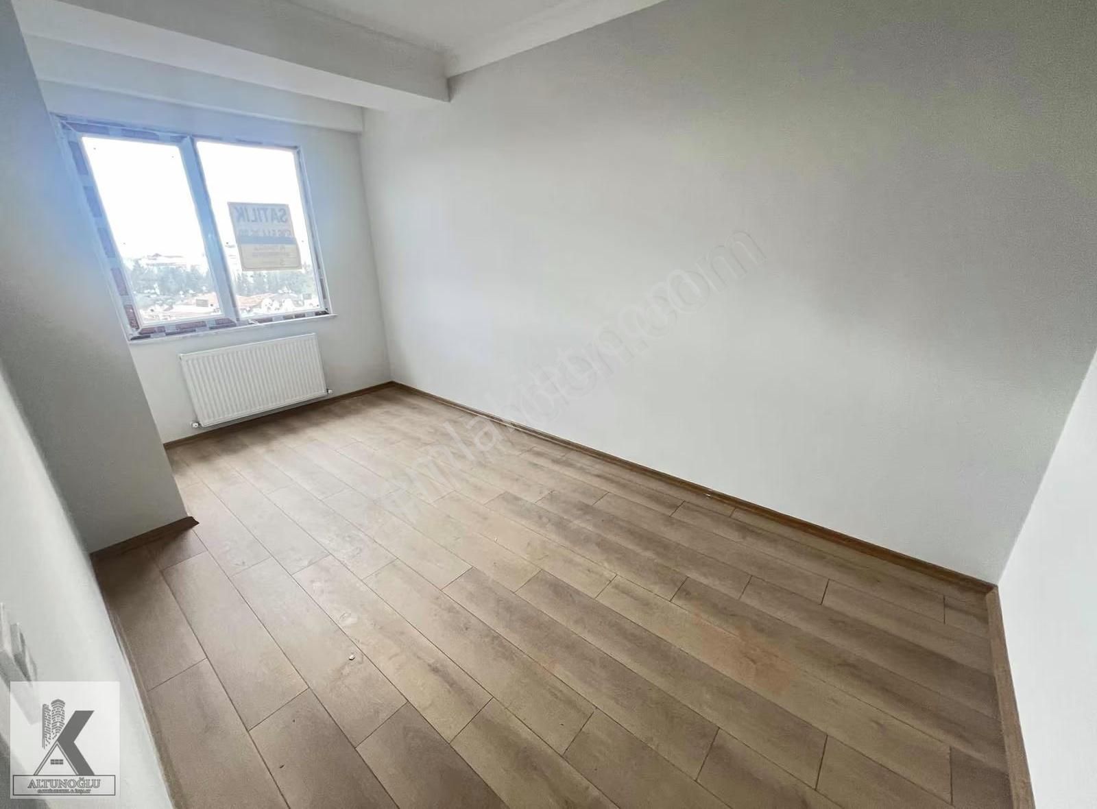 Site İçinde Deniz Şehir Manzaralı Otoparklı Sıfır 3+1 135m2 - Görsel 6