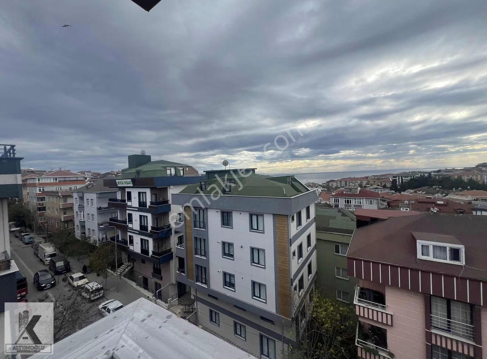 Site İçinde Deniz Şehir Manzaralı Otoparklı Sıfır 3+1 135m2 - Görsel 2