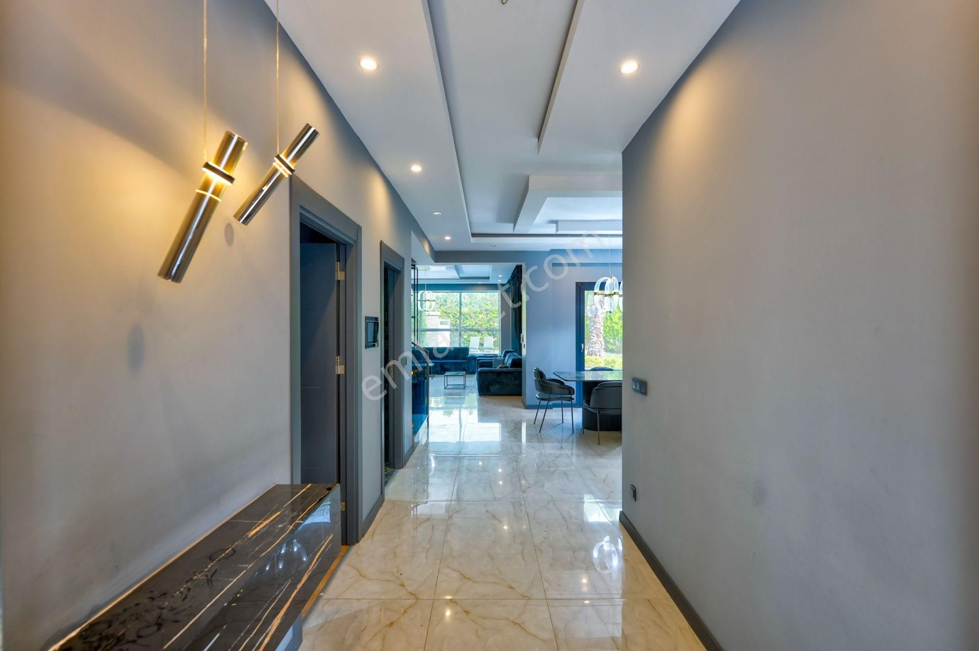 Beylikdüzü Mavera Villaları 1. Etap Satılık Lüks Villa - Görsel 2