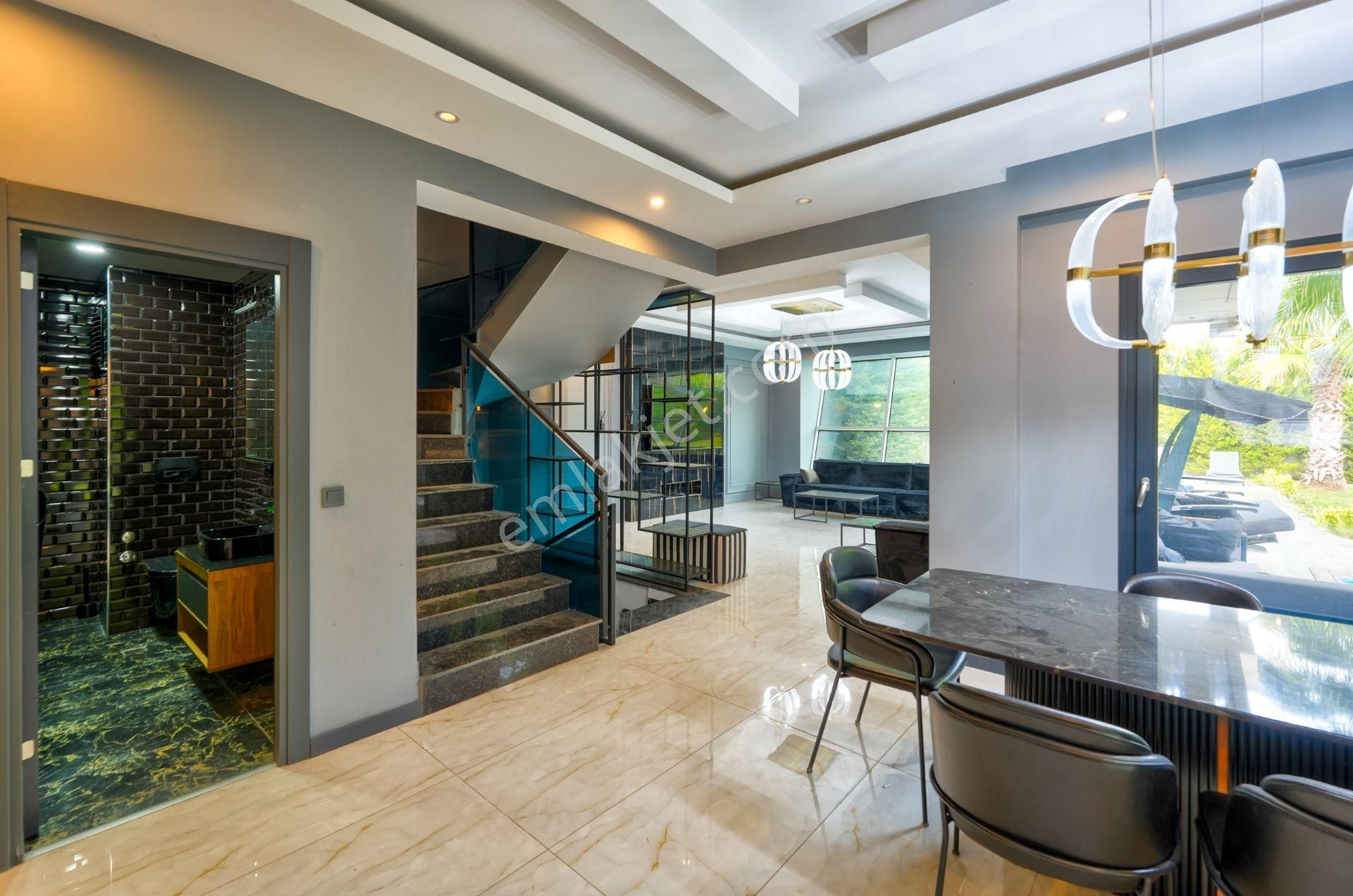 Beylikdüzü Mavera Villaları 1. Etap Satılık Lüks Villa - Görsel 4