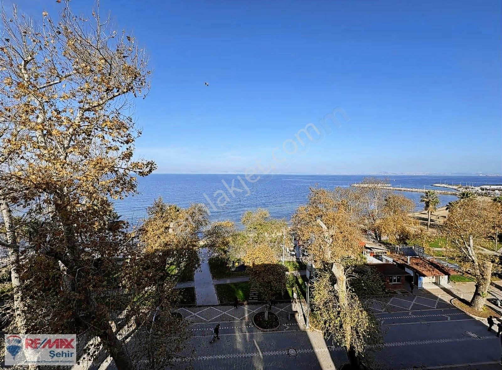 Yalova Remax'tan Denize Sıfır 4+1 Daire - Görsel 18