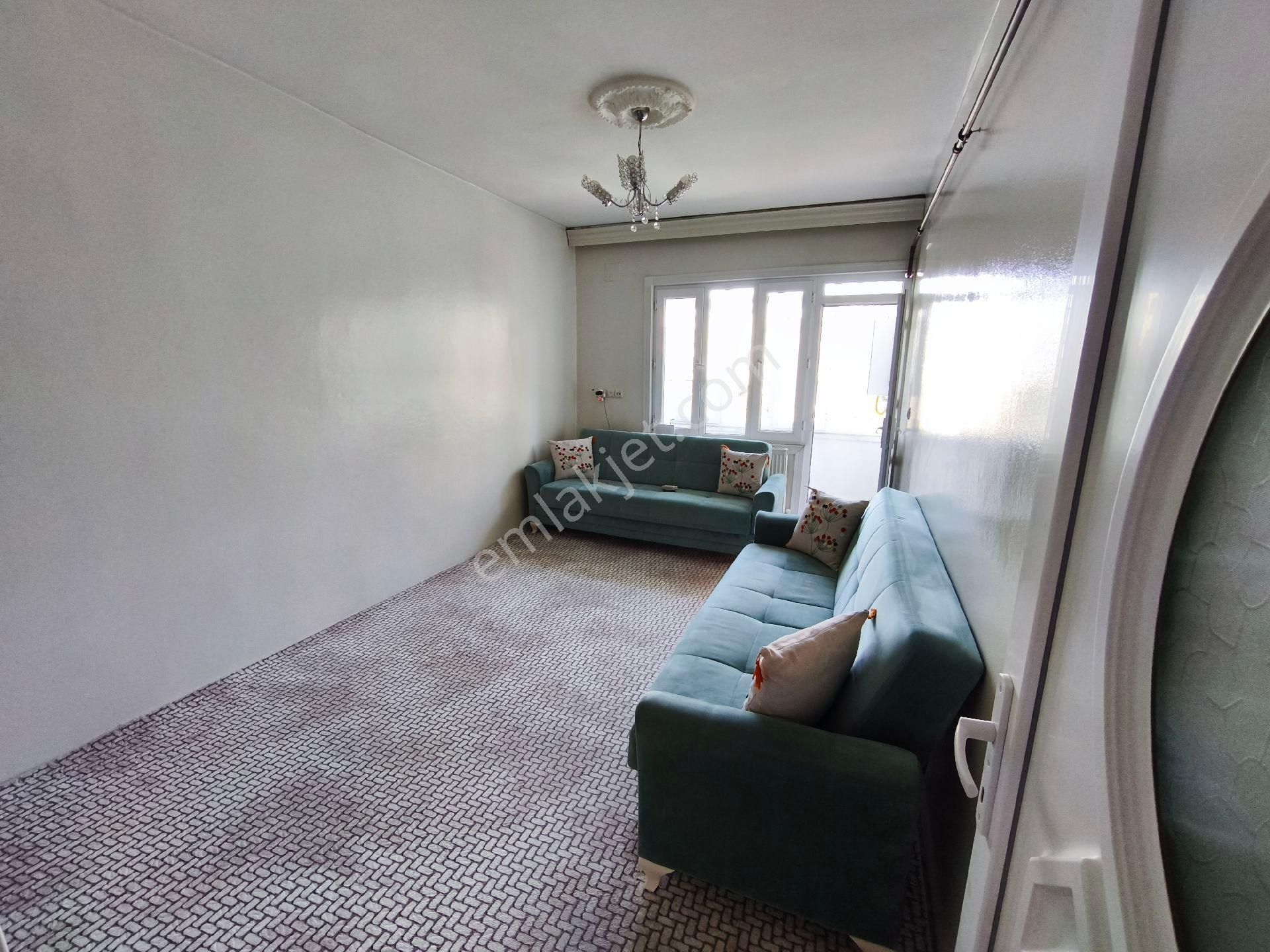 Köylü Garajına Yakın Selahattin Eyyubi De Yol Üzeri Doğalgazlı Satılık 3 Katlı Müstakil Bakımlı E - Görsel 31