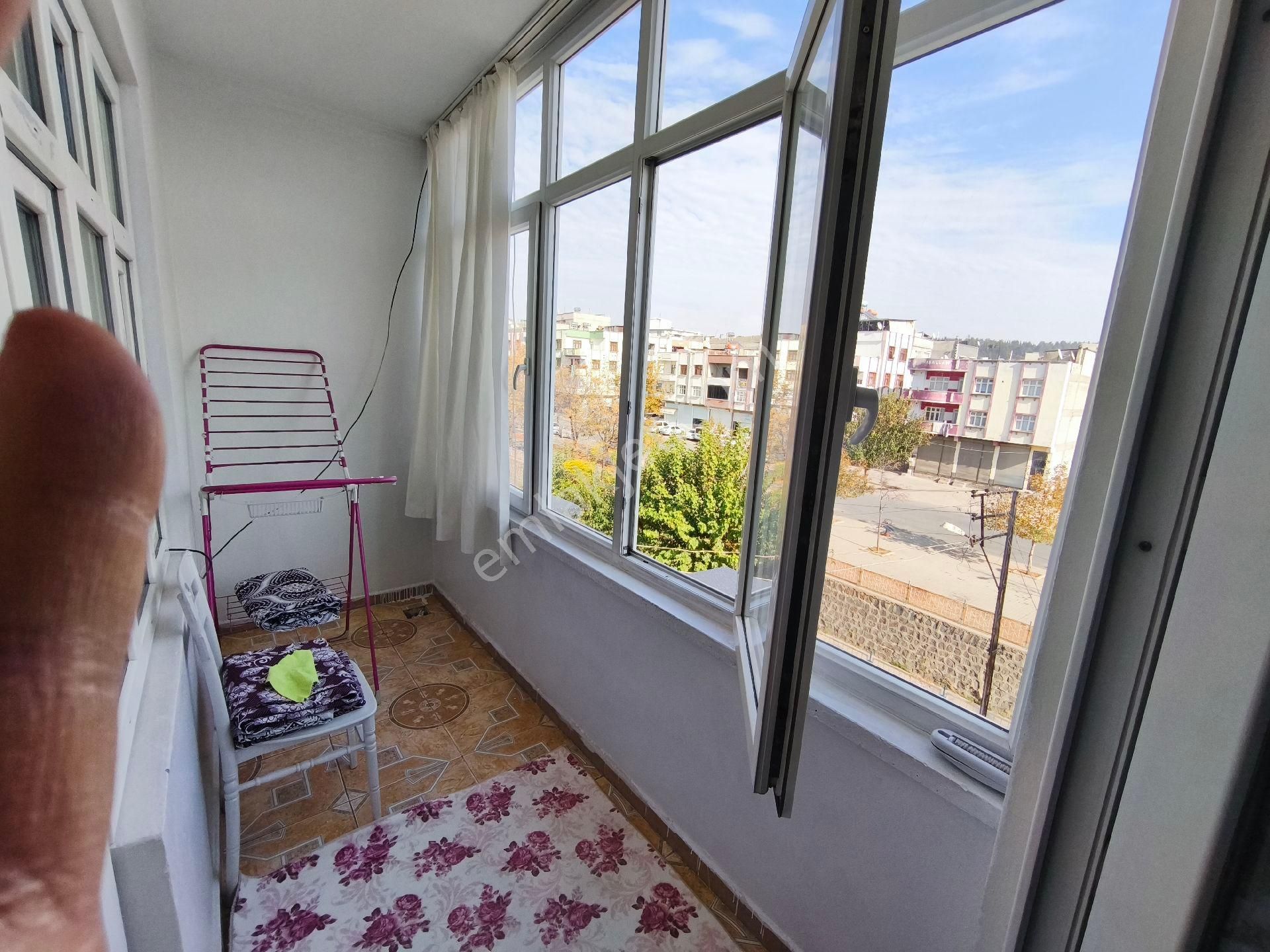 Köylü Garajına Yakın Selahattin Eyyubi De Yol Üzeri Doğalgazlı Satılık 3 Katlı Müstakil Bakımlı E - Görsel 10