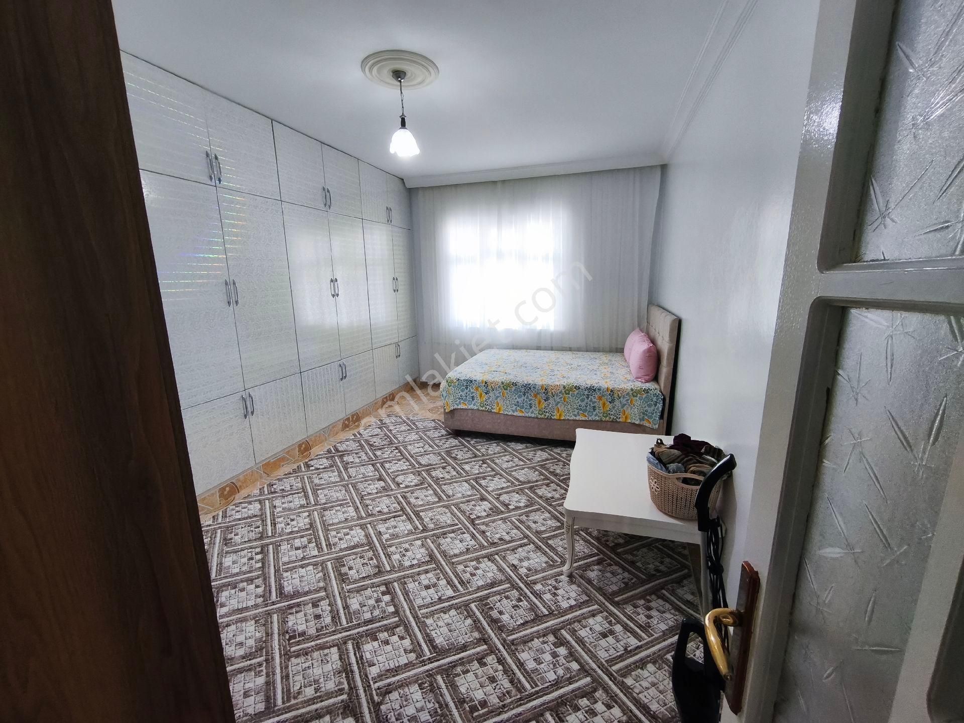 Köylü Garajına Yakın Selahattin Eyyubi De Yol Üzeri Doğalgazlı Satılık 3 Katlı Müstakil Bakımlı E - Görsel 15