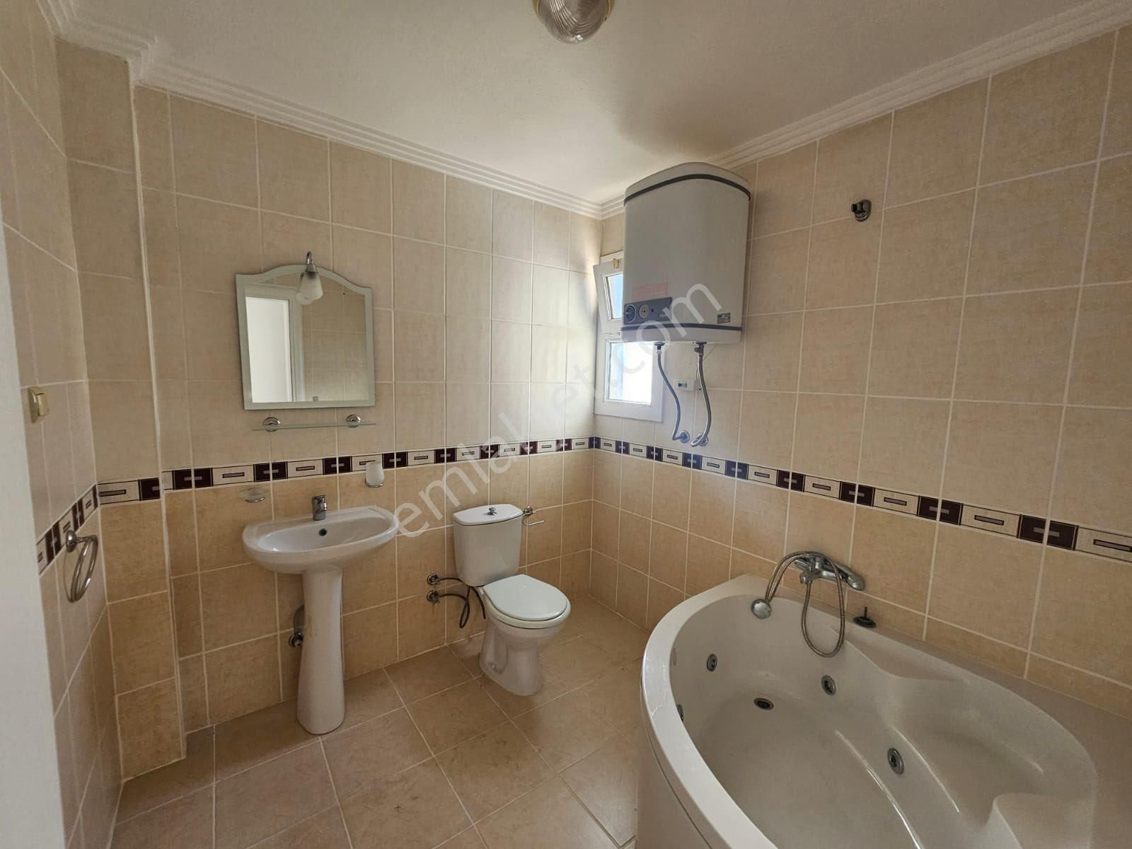 3+1 Triplex Villa Havuzlu Sitede - Görsel 27