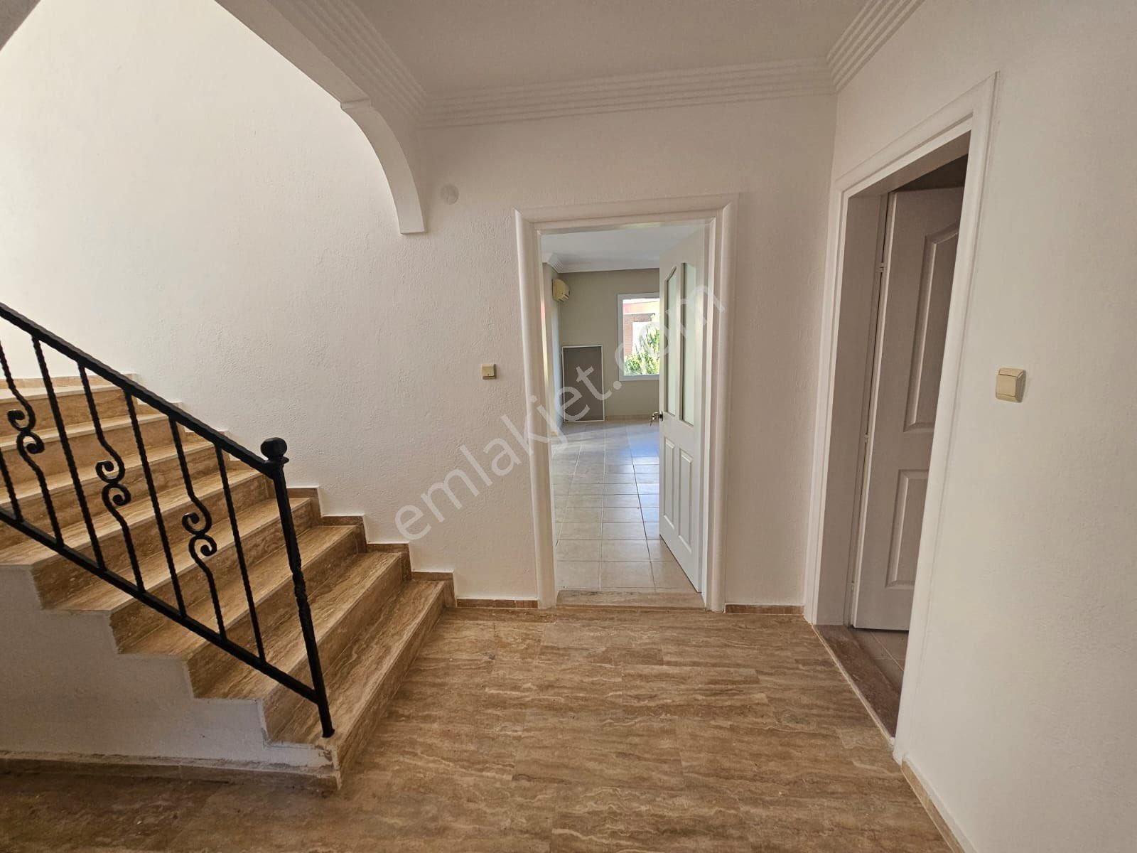 3+1 Triplex Villa Havuzlu Sitede - Görsel 10