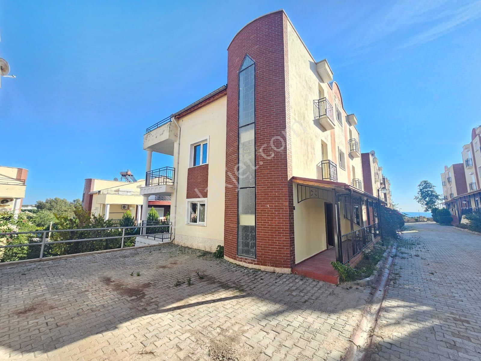 3+1 Triplex Villa Havuzlu Sitede - Görsel 2