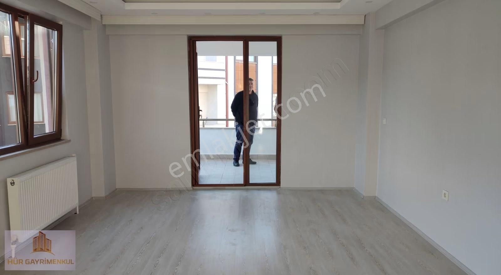Yazık Plevne Caddesi 3 Kat Güney Cephe Daire - Görsel 4