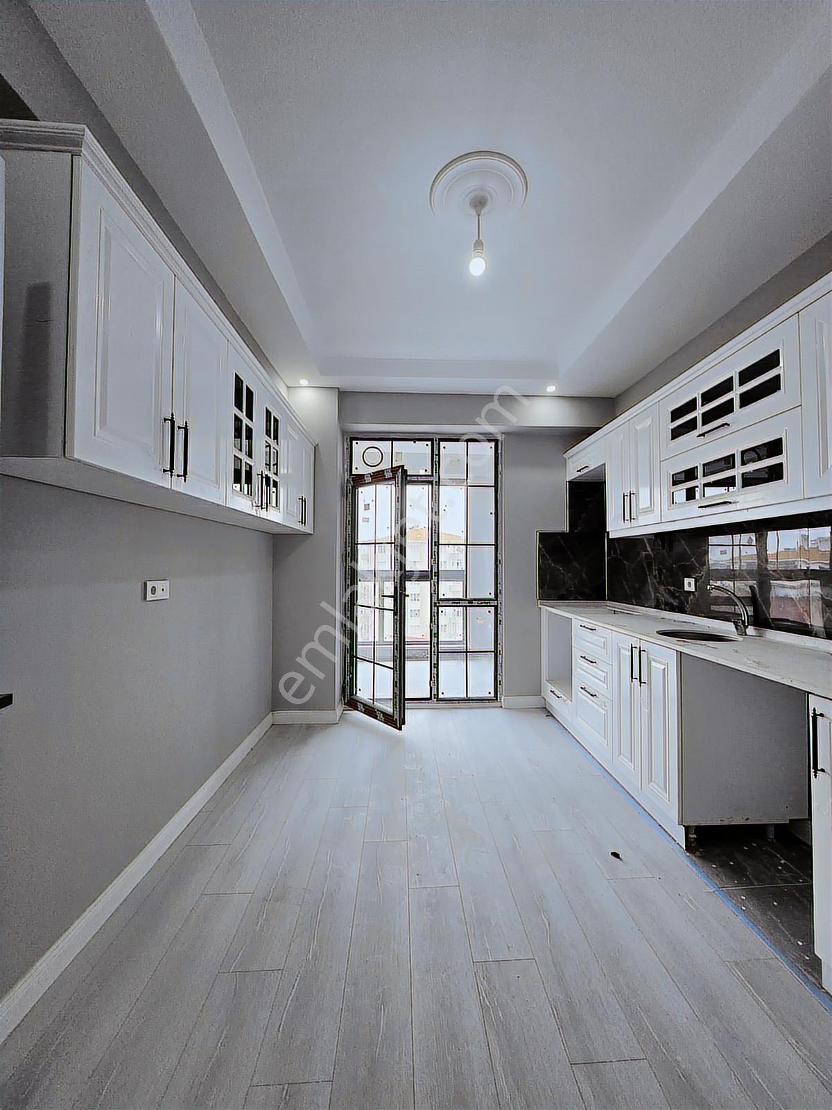 Valley Realty Rumeli Mah'de Ara Kat 2+1 Site İçi Dolu Dolu Yaşam - Görsel 5