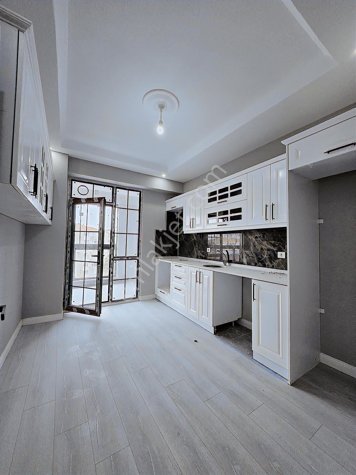 Valley Realty Rumeli Mah'de Ara Kat 2+1 Site İçi Dolu Dolu Yaşam - Görsel 6