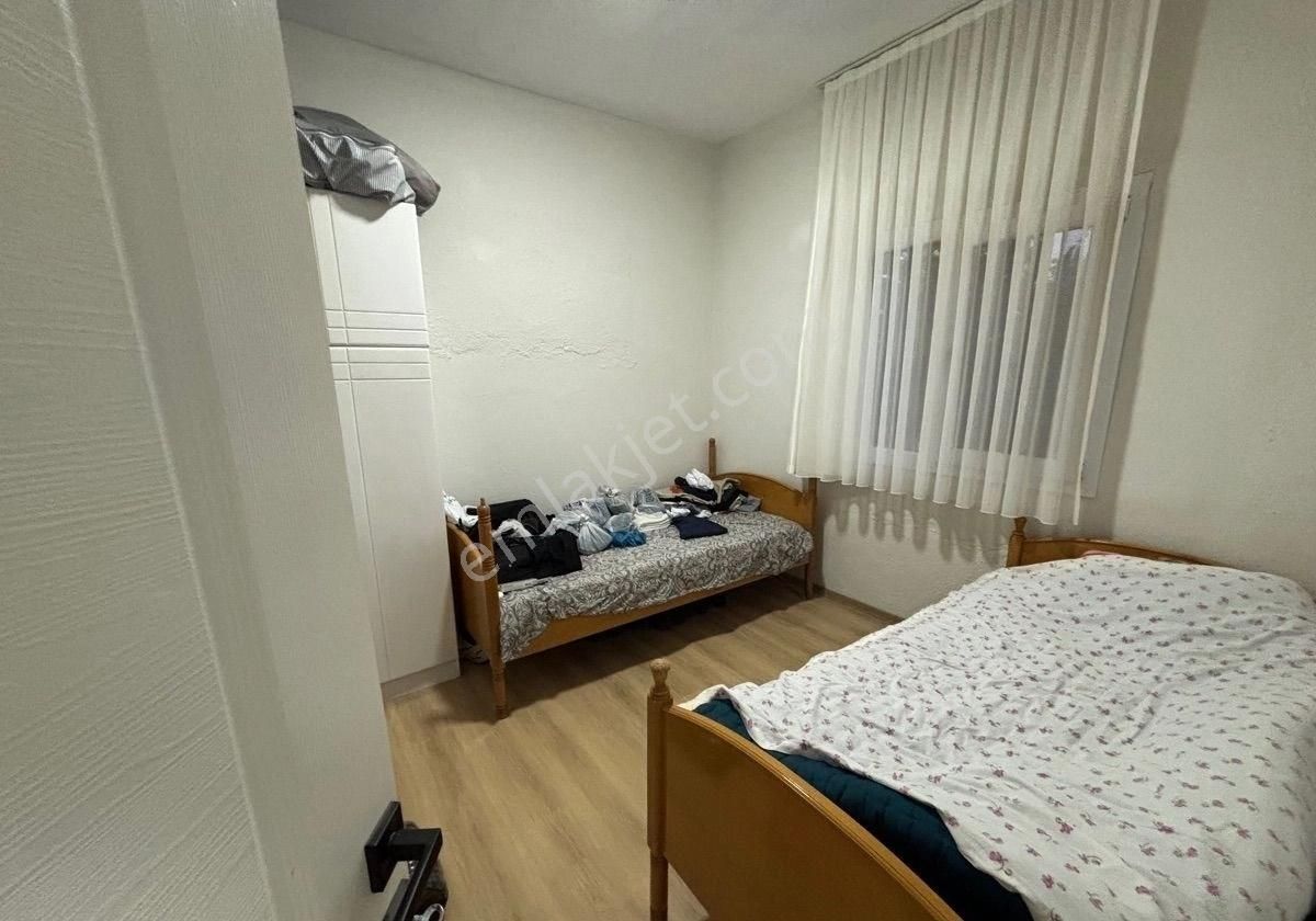 Manisa Salihlide Yolkenarı İçinde 80m2 Evi Ve Hertürlü Meyvenin Olduğu 1885m2 Tektapu Arazi - Görsel 22