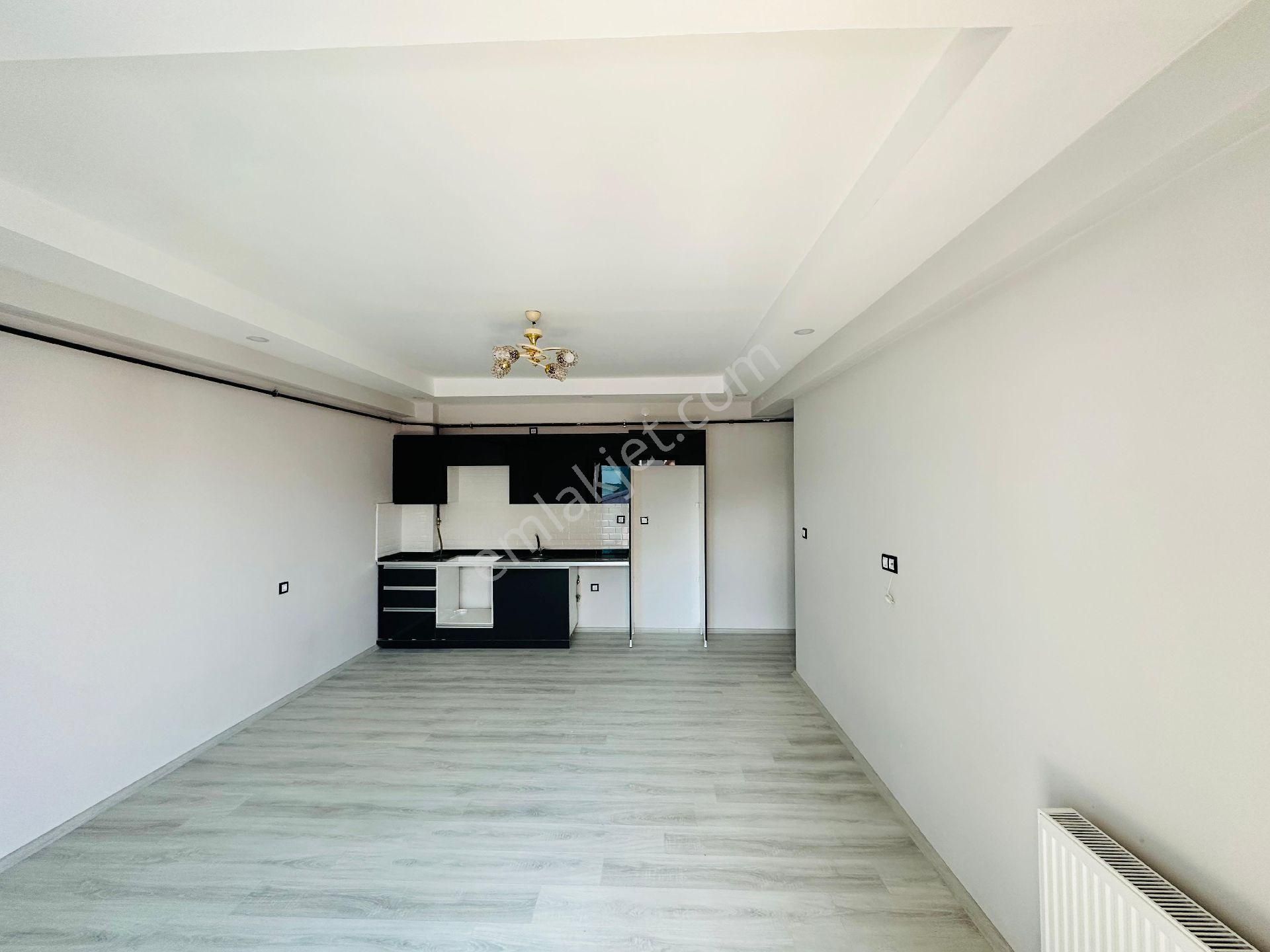 Dinç Emlaktan Satılık 2+1 Sıfır Daire Hastane Arkası - Görsel 3