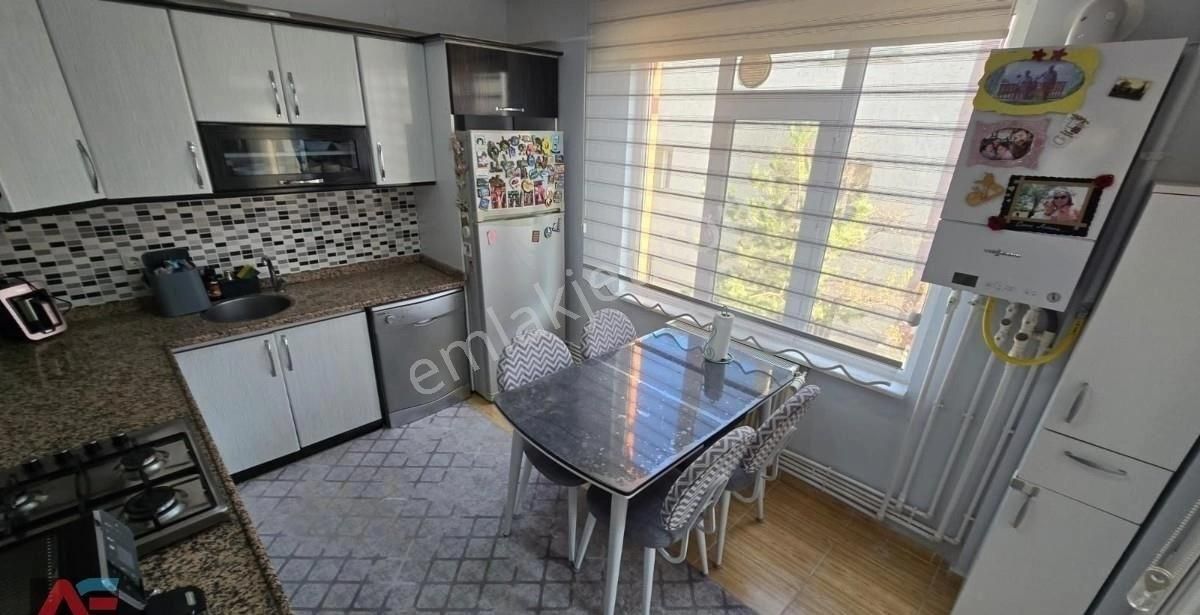 Çarşı Merkezde Süper Konumlu Ve Geniş Daire Arayanlara Fırsat!!! - Görsel 4