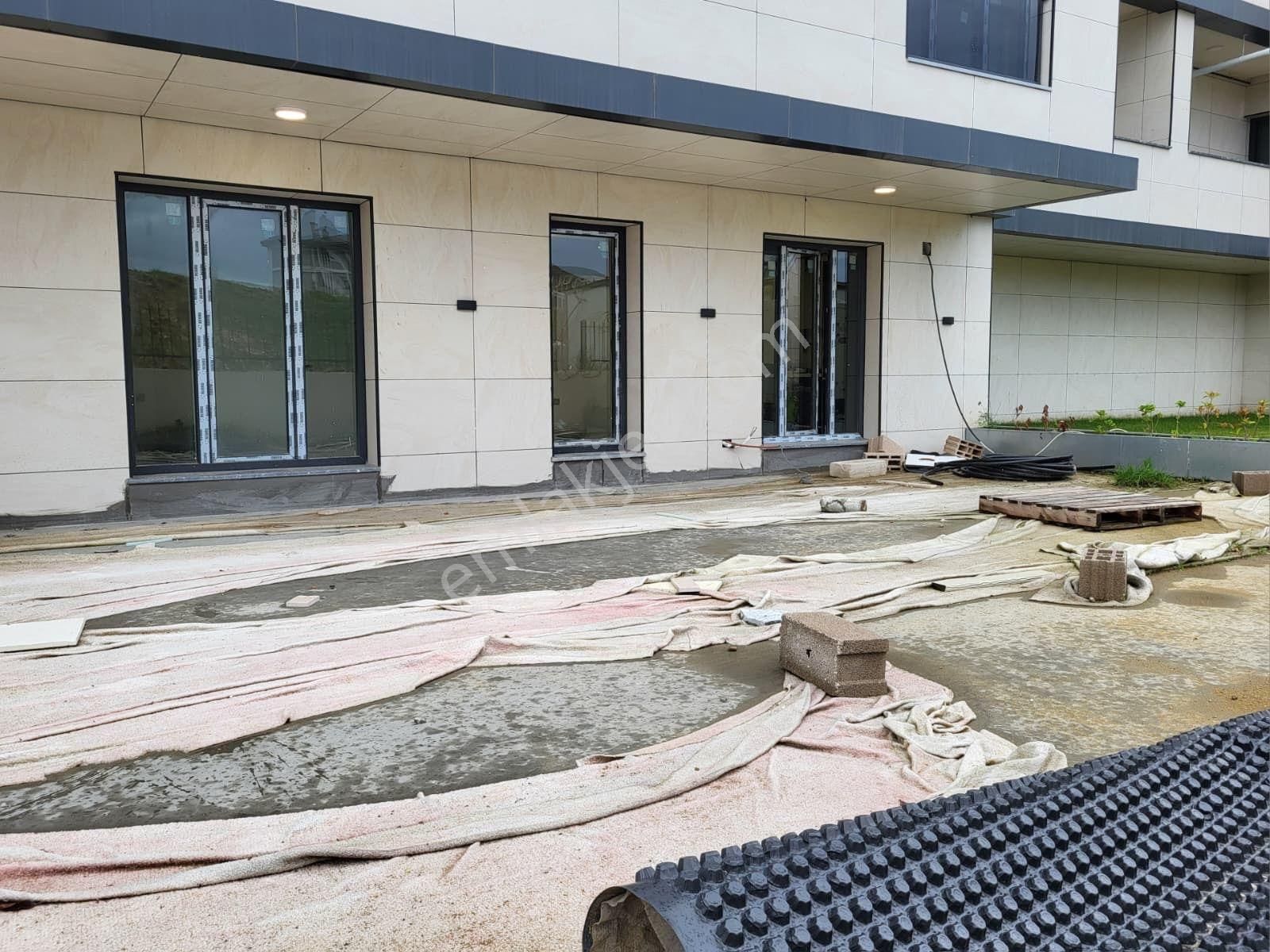 Empıre Sea Sitesinde Satılık 1+1 Geniş Bahçe Alanlı Özel Daire - Görsel 6