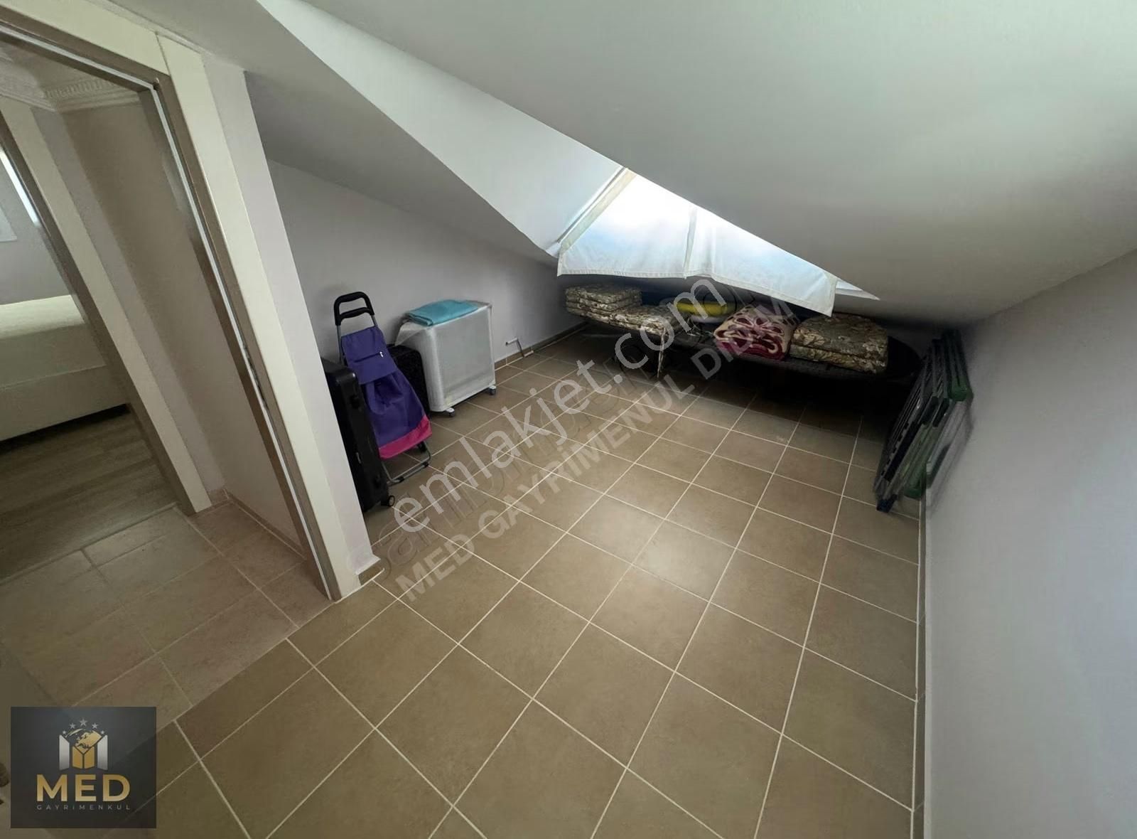 Didim Altınkum Mahallesinde 4+1 Ayrı Mutfaklı Dubleks Daire - Görsel 13