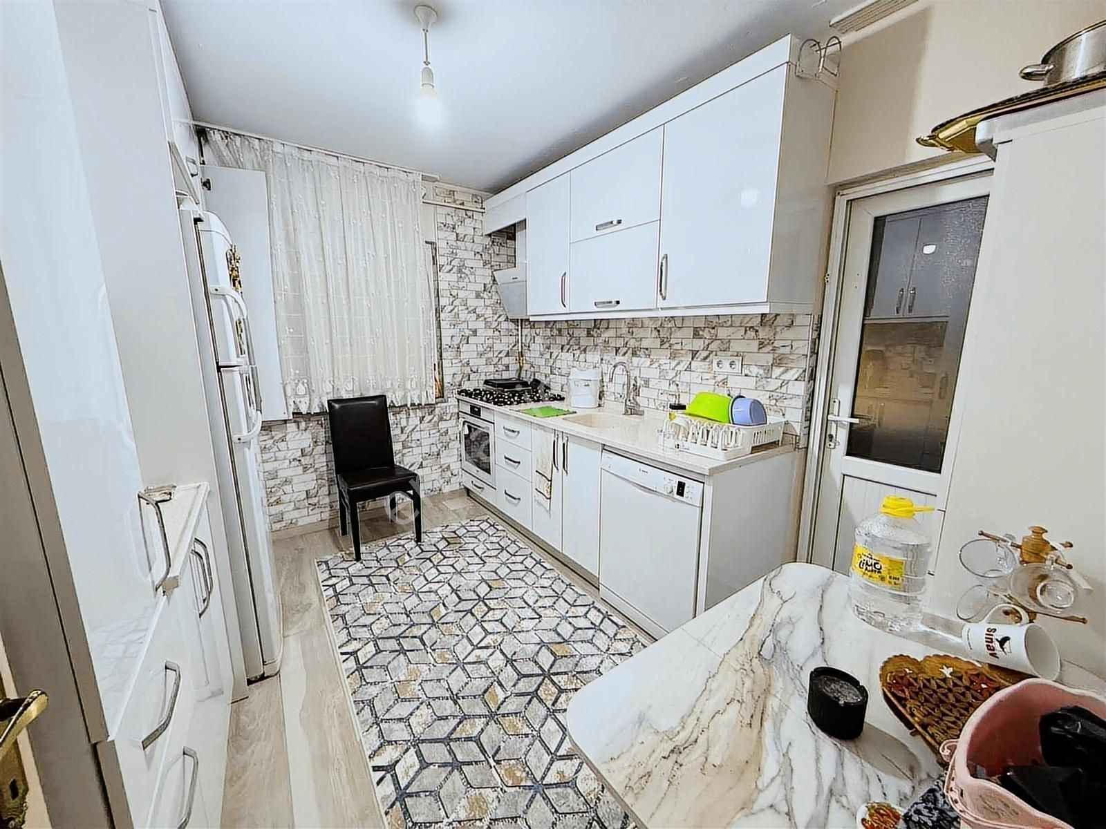 Bm Real Estate Çiftehavuzlar'da Satılık 3 Kat +teras Müstakil Ev - Görsel 6