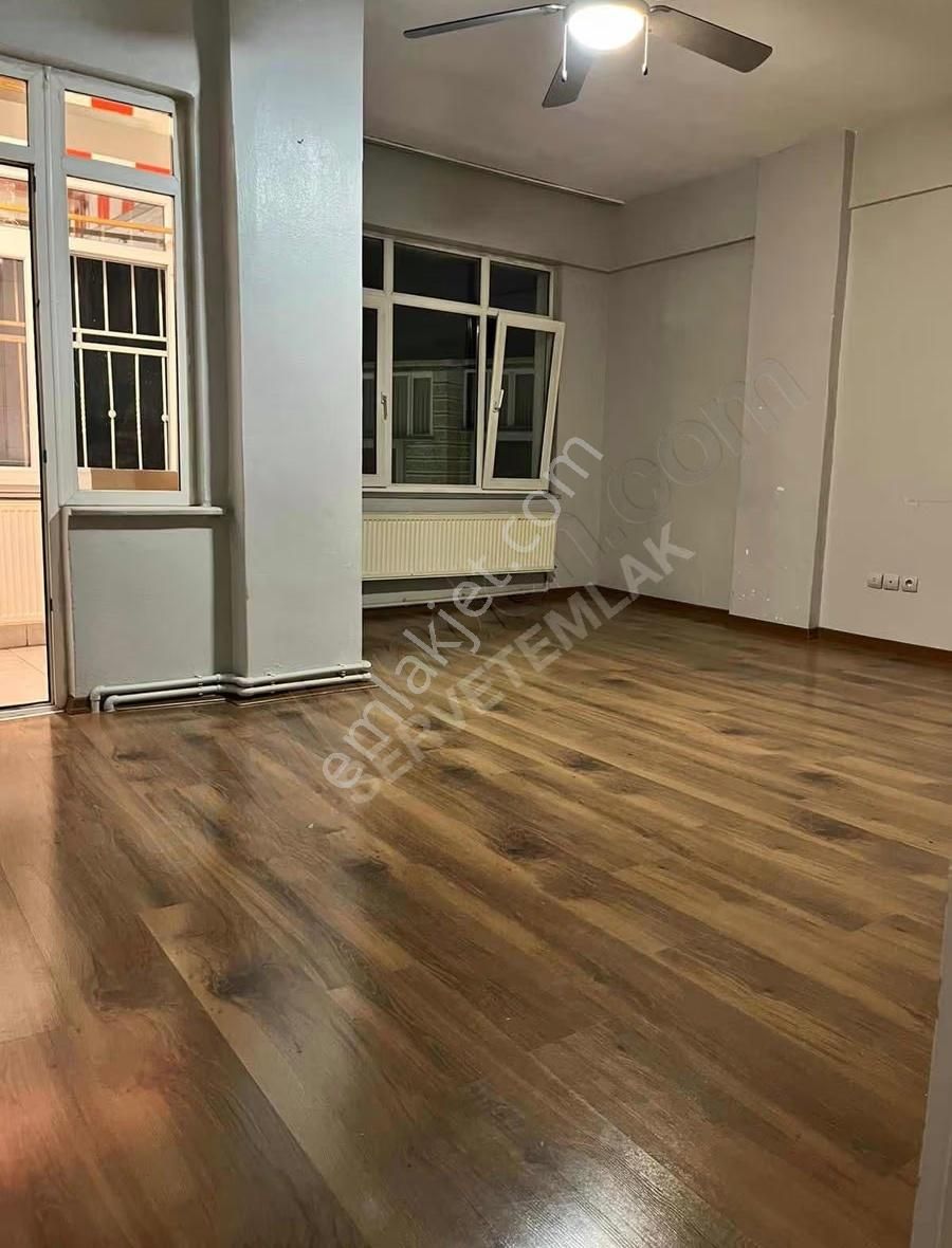 Yeşiltepe Meydanda - Görsel 12