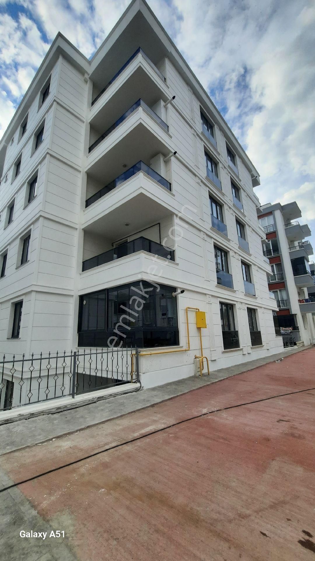 Atakum Pamuklu Bulvarında Diskanlı Sıfır 1+1 Lüks Daire