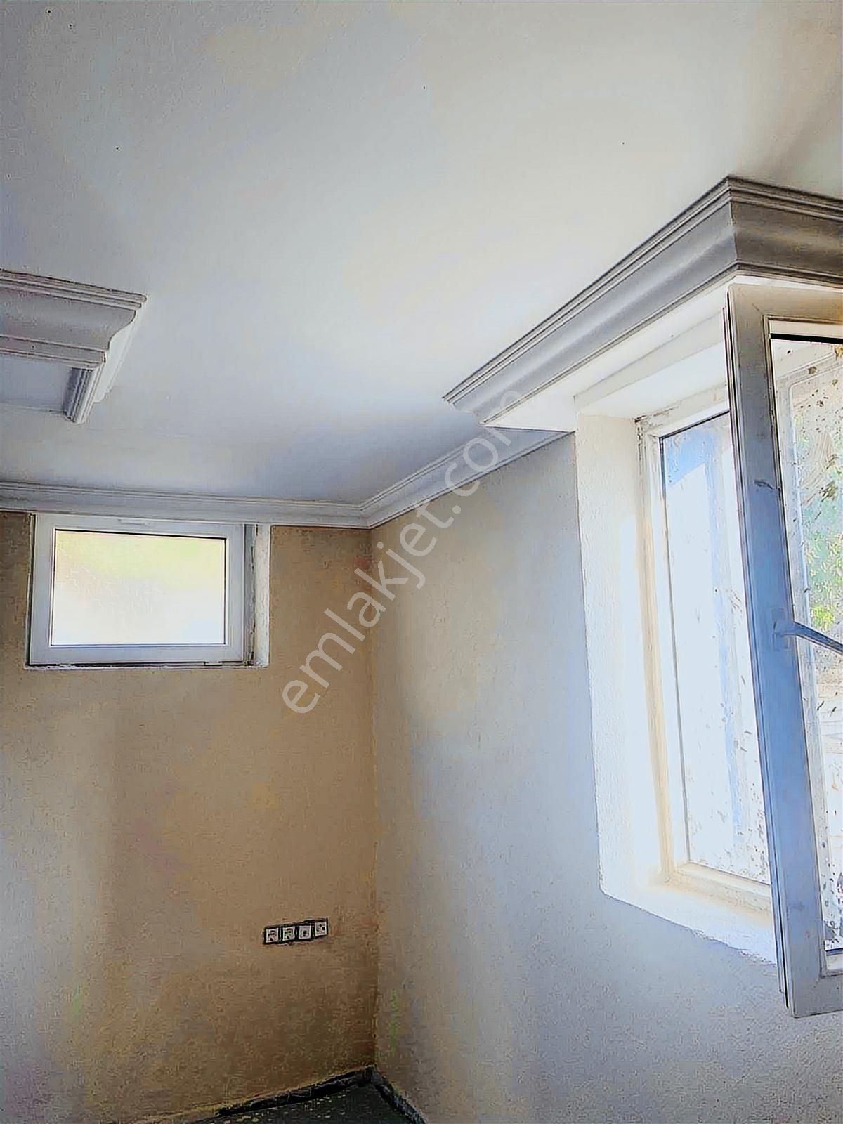 Ayvalık Merkezde Satılık Müstakil Ev - Görsel 5