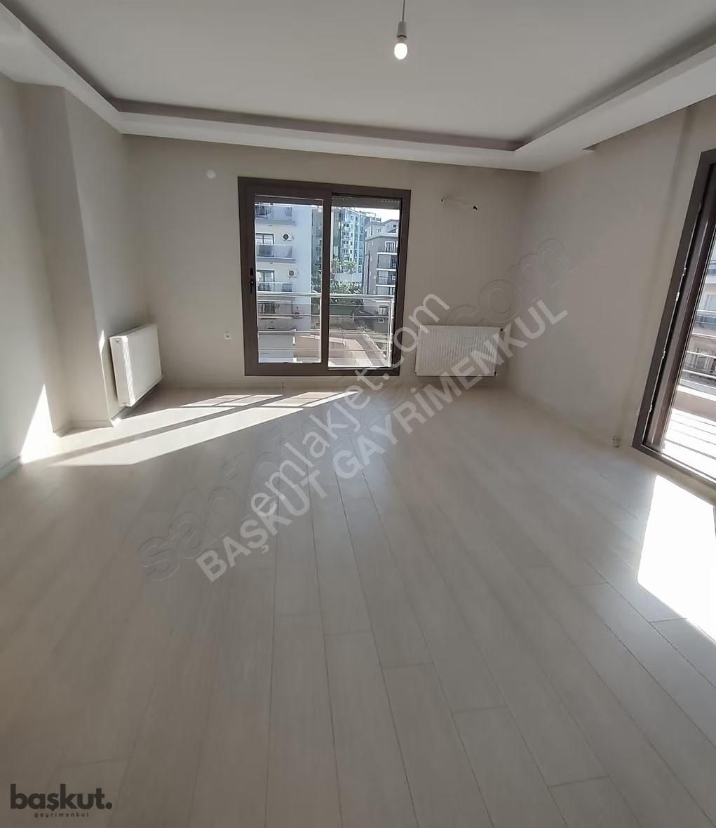 Başkut' Tan Körfez Mah.havuzlu Sitede Lux 3+1 Daire - Görsel 24