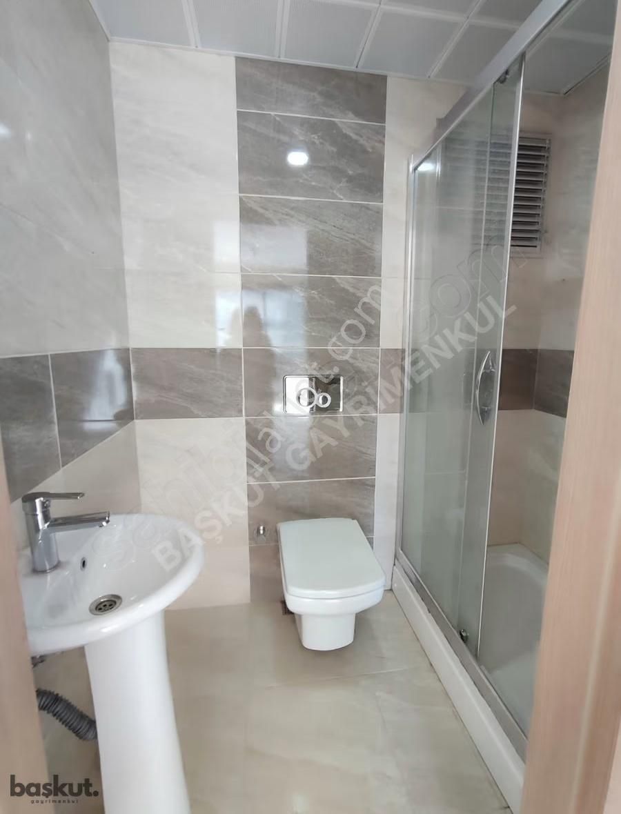 Başkut' Tan Körfez Mah.havuzlu Sitede Lux 3+1 Daire - Görsel 30