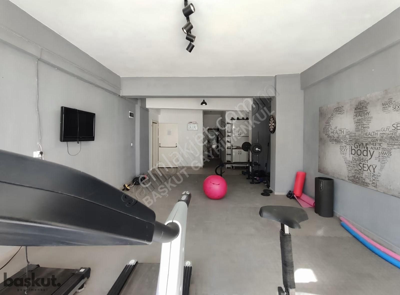 Başkut' Tan Körfez Mah.havuzlu Sitede Lux 3+1 Daire - Görsel 17