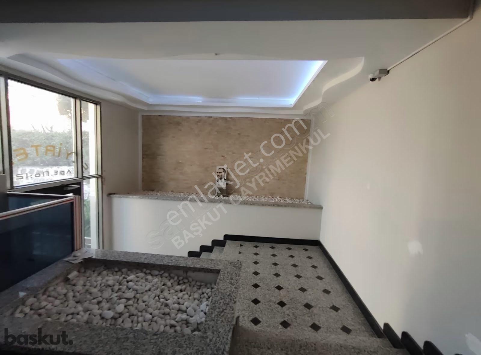 Başkut' Tan Körfez Mah.havuzlu Sitede Lux 3+1 Daire - Görsel 12