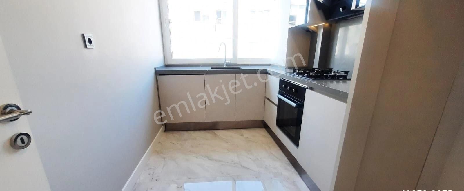 Bostanlı Da Girne Cd.de Full Tadilatlı , Asansörlü 3+1 Satılık Daire - Görsel 10