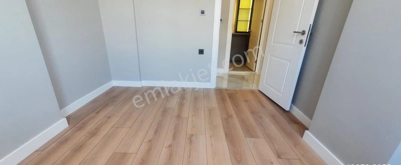 Bostanlı Da Girne Cd.de Full Tadilatlı , Asansörlü 3+1 Satılık Daire - Görsel 4