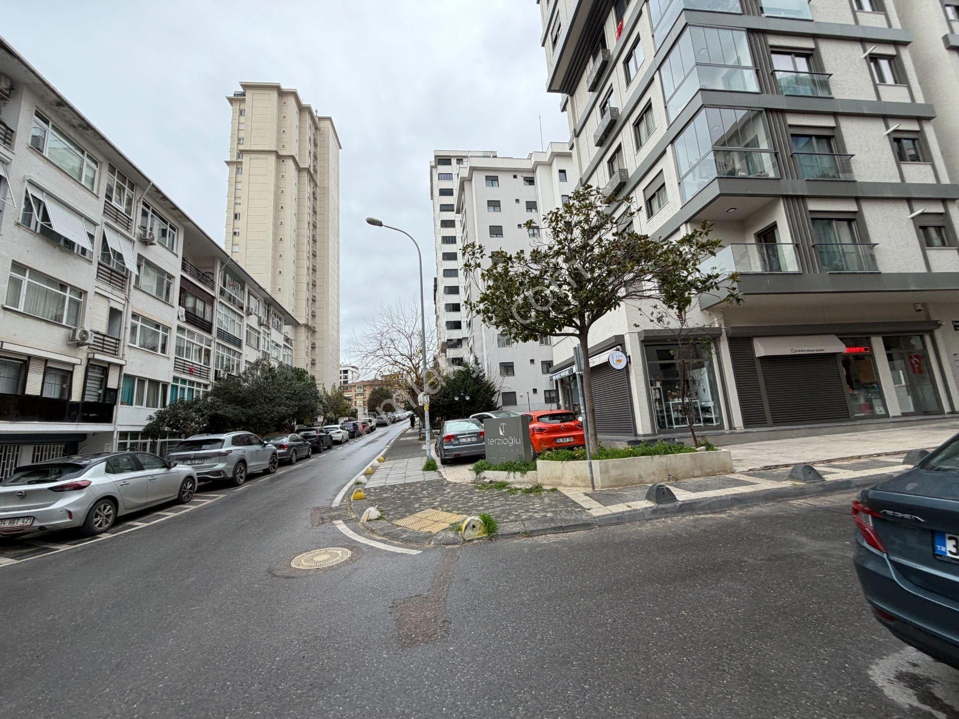 Bostancı Minibüs Cad.yakını 1 Yıllık Balkonlu 1.kat Kiralık 2+1 - Görsel 33