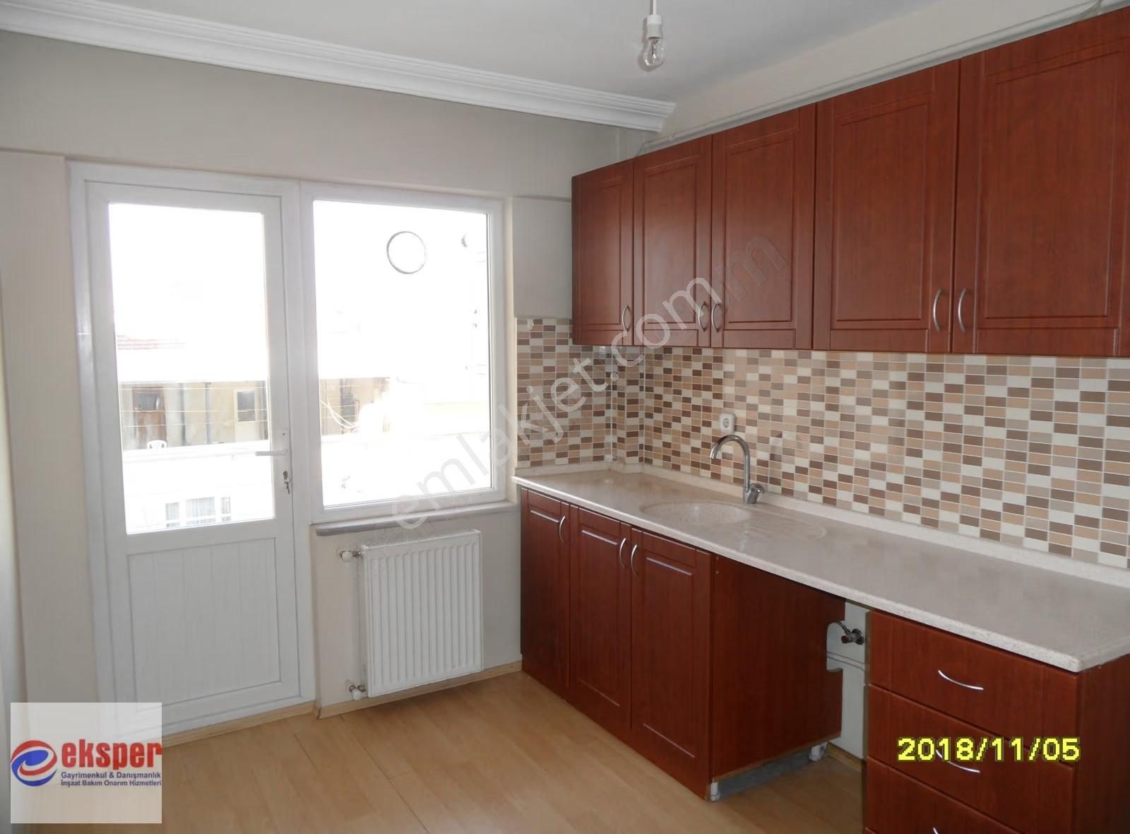 Beşevlerde Kiralık Metroya Çok Yakın Ara Kat 3+1 - Görsel 12