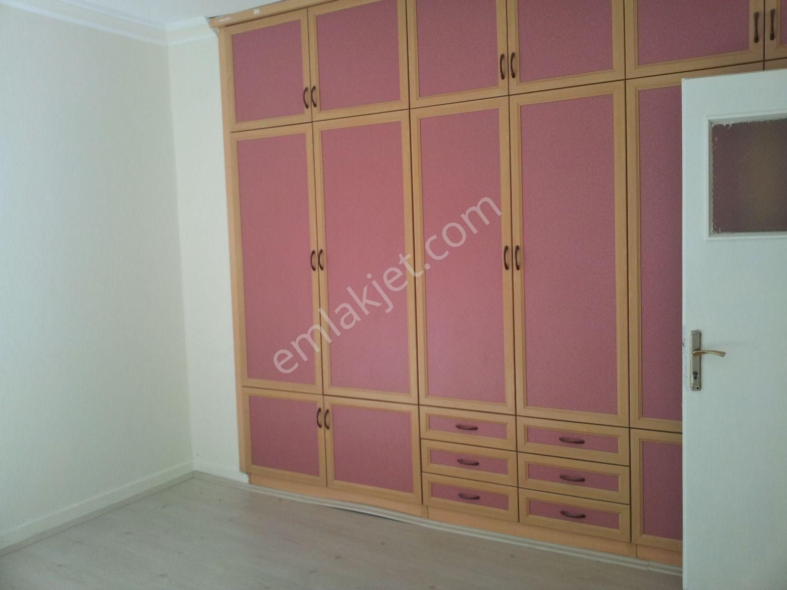 Karaca'dan Şehir Merkezinde Yatırımlık 3+1 Bakımlı Daire - Görsel 12