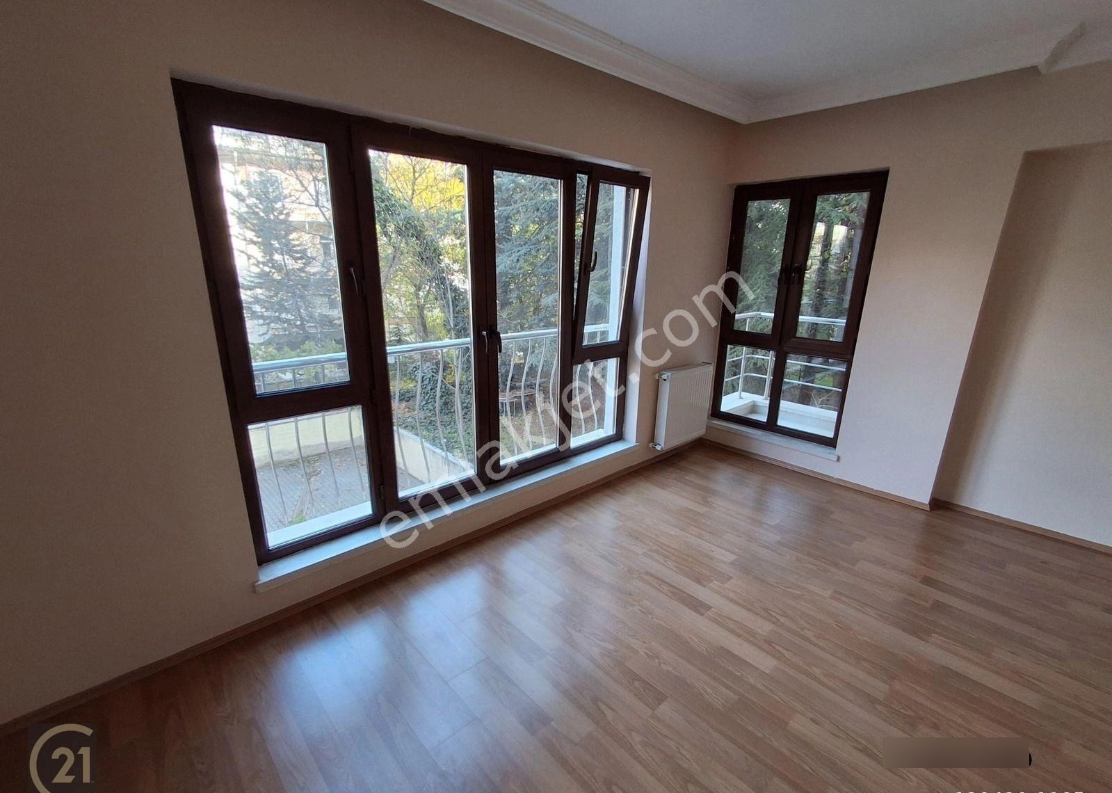 Esat Başak Sokak Genç Binada Boş 3+1 Kombili , Otoparklı - Görsel 11