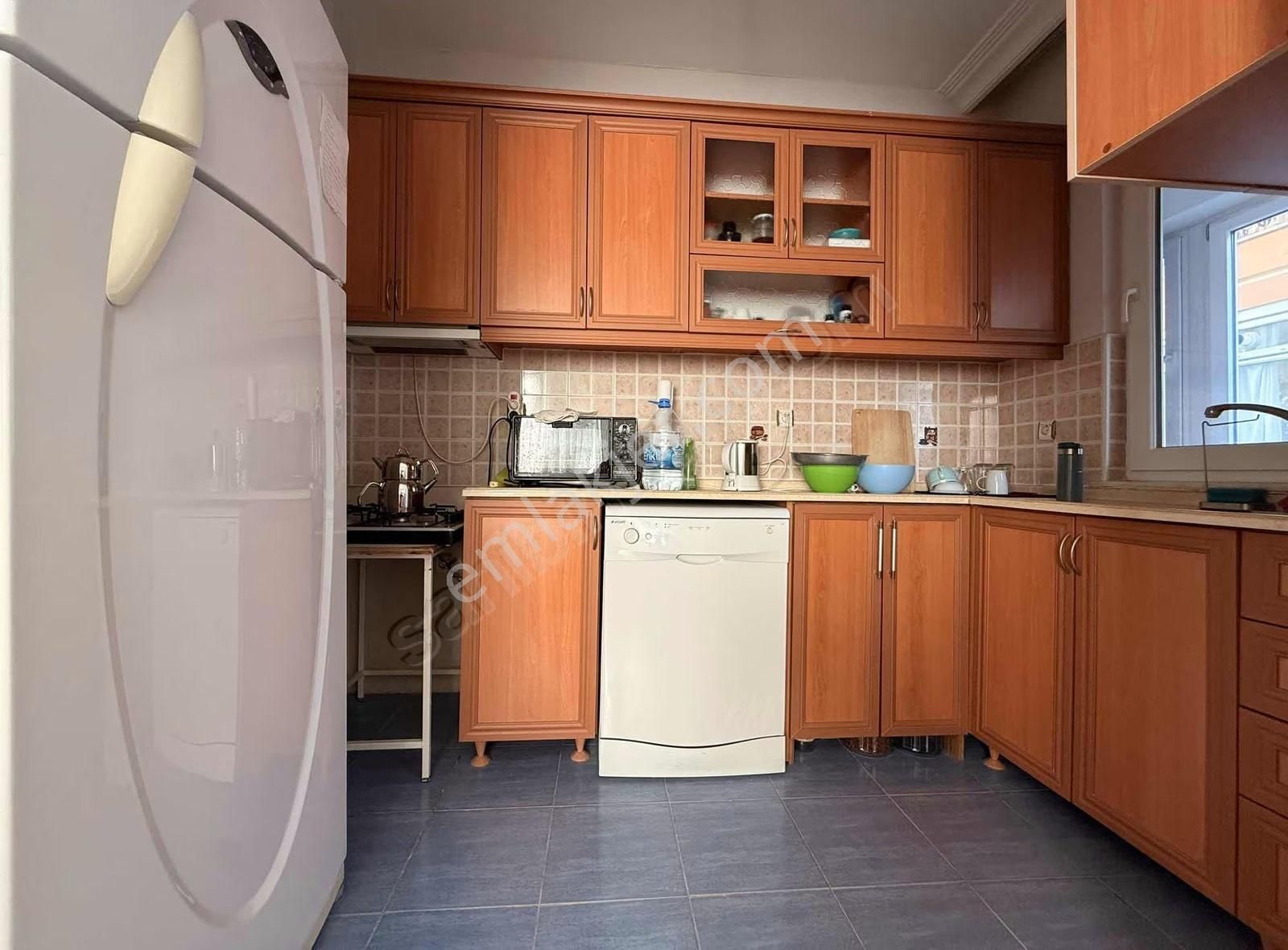 Hayat Park Yanı 2+1 Cam Balkonlu Satılık Daire - Görsel 6