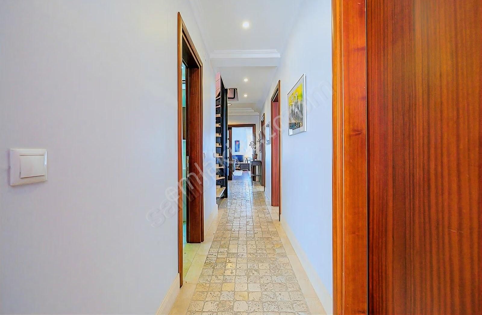 Gürsuda 5+1 220 M2 Çift Teraslı Satılık Dubleks Daire - Görsel 16
