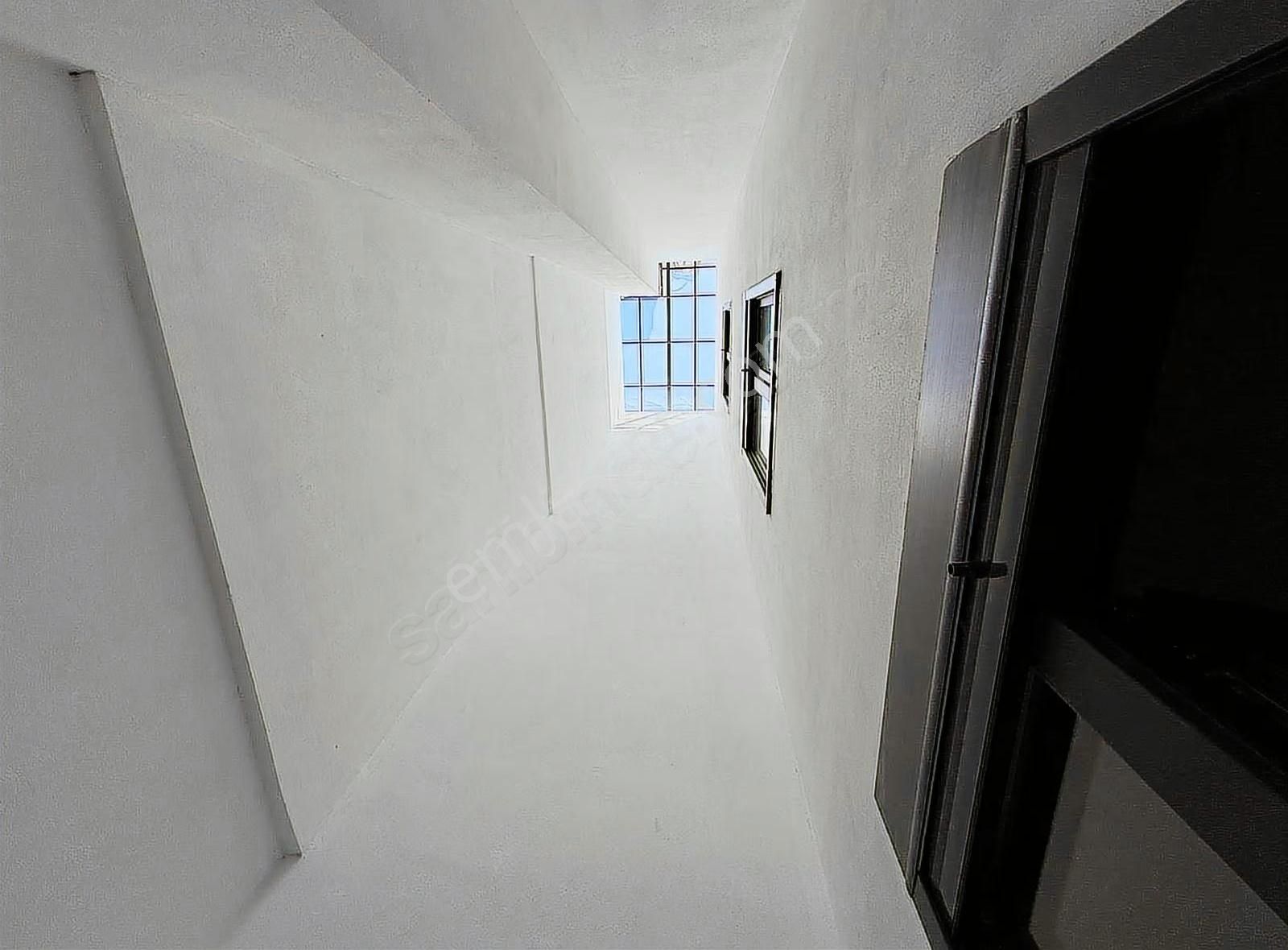 Göksu Cadde 22 'de Ara Kat 2+1 105 M2 Satılık Ofis Daire - Görsel 16