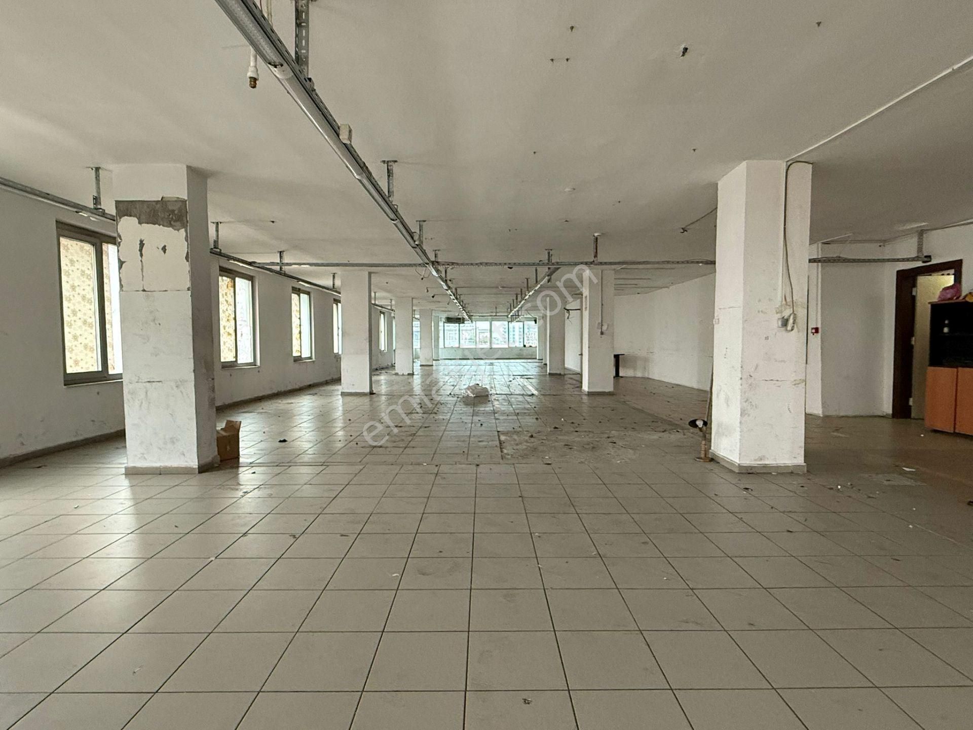 Bağcılar İnönü Mahallesi Ana Cadde Üstünde Satılık Ofis Katı 620 M2 İş Hanı Katı - Görsel 24