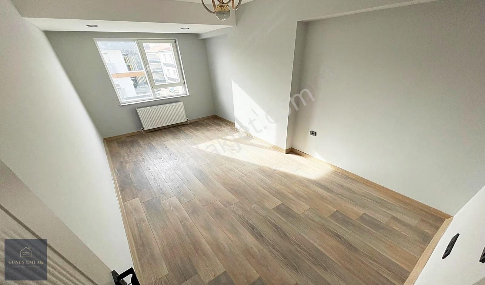 Yenikent Güneş Emlak*siteler Bölgesine Yakın Geniş 2+1 - Görsel 35