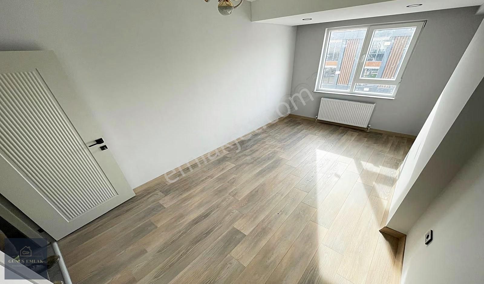 Yenikent Güneş Emlak*siteler Bölgesine Yakın Geniş 2+1 - Görsel 23