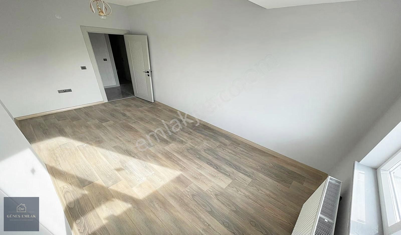 Yenikent Güneş Emlak*siteler Bölgesine Yakın Geniş 2+1 - Görsel 19