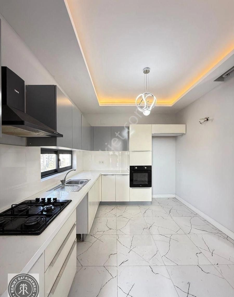 Kenan Evren 3+1+g Odalı K.mutfak Toros Mahallesi Yeni Bina Satılık Daire - Görsel 12