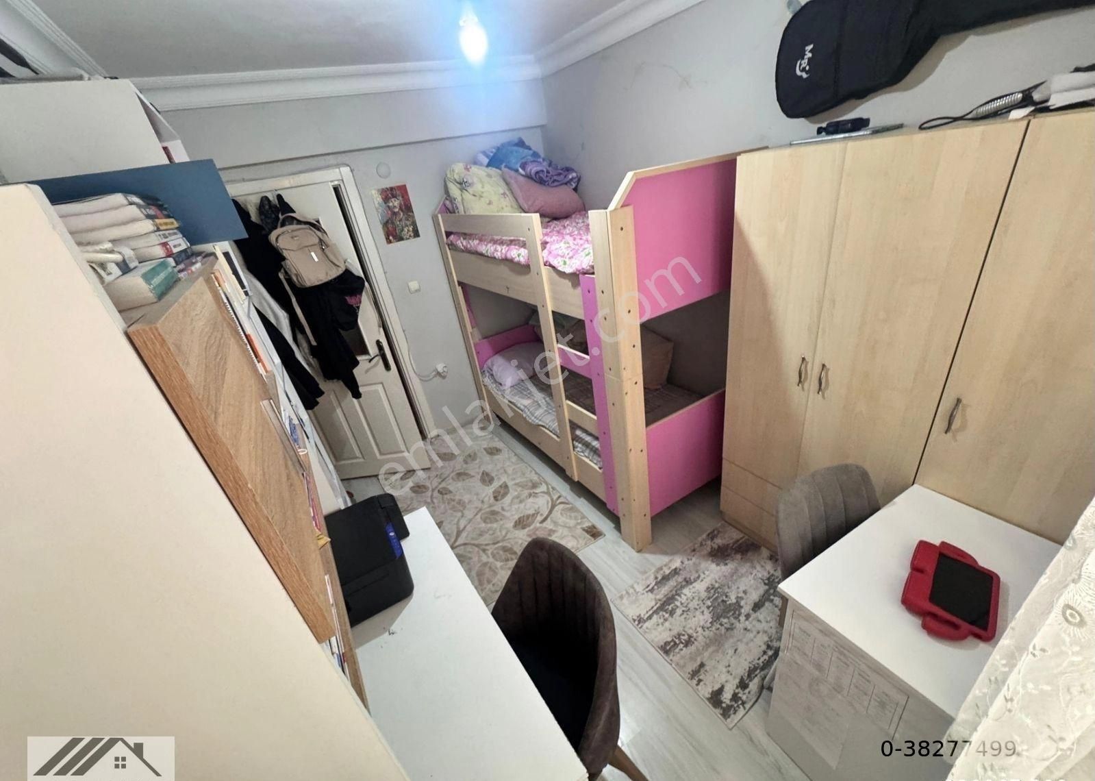 Lale Yapı'dan 50,yıl Mah 2+1 95m² Merkezi Konum Masrafsz 1.kat Daire - Görsel 23