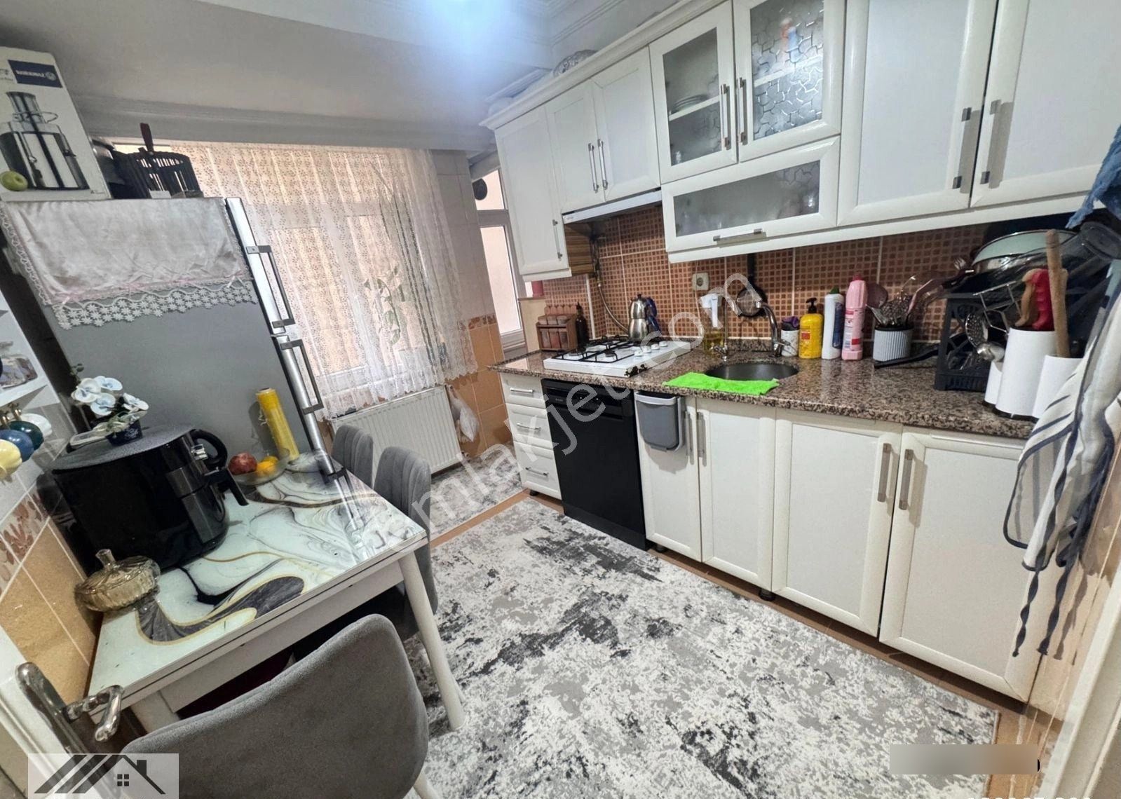 Lale Yapı'dan 50,yıl Mah 2+1 95m² Merkezi Konum Masrafsz 1.kat Daire - Görsel 17