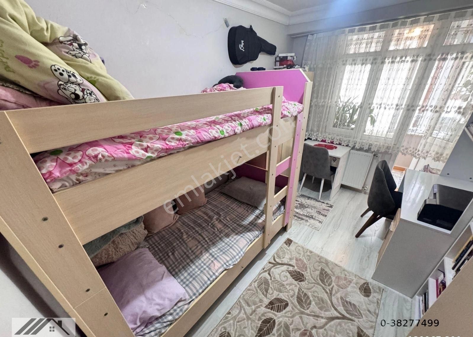 Lale Yapı'dan 50,yıl Mah 2+1 95m² Merkezi Konum Masrafsz 1.kat Daire - Görsel 8