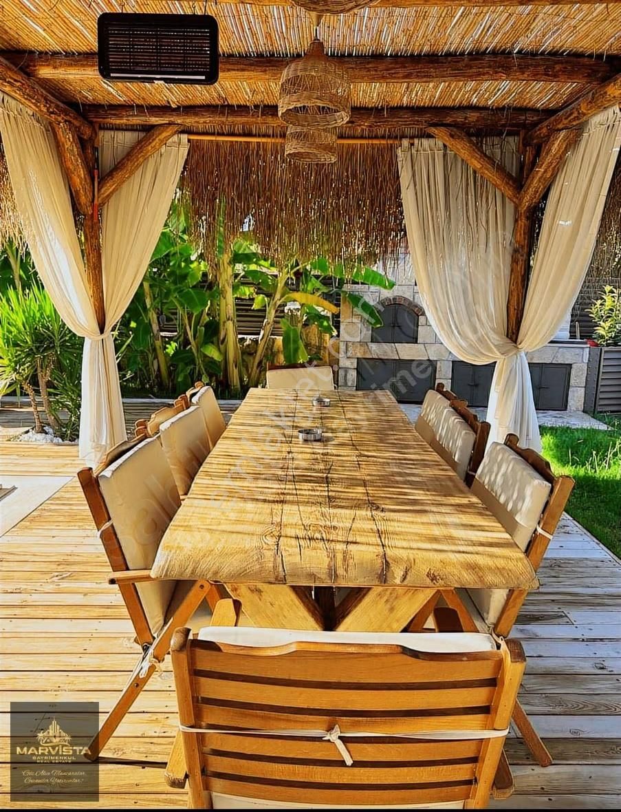 Çamlı Köyünde Özel Mimarili, Havuzlu, Full Eşyalı Villa - Görsel 26