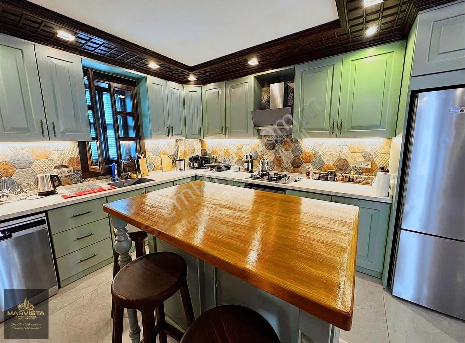 Çamlı Köyünde Özel Mimarili, Havuzlu, Full Eşyalı Villa - Görsel 7