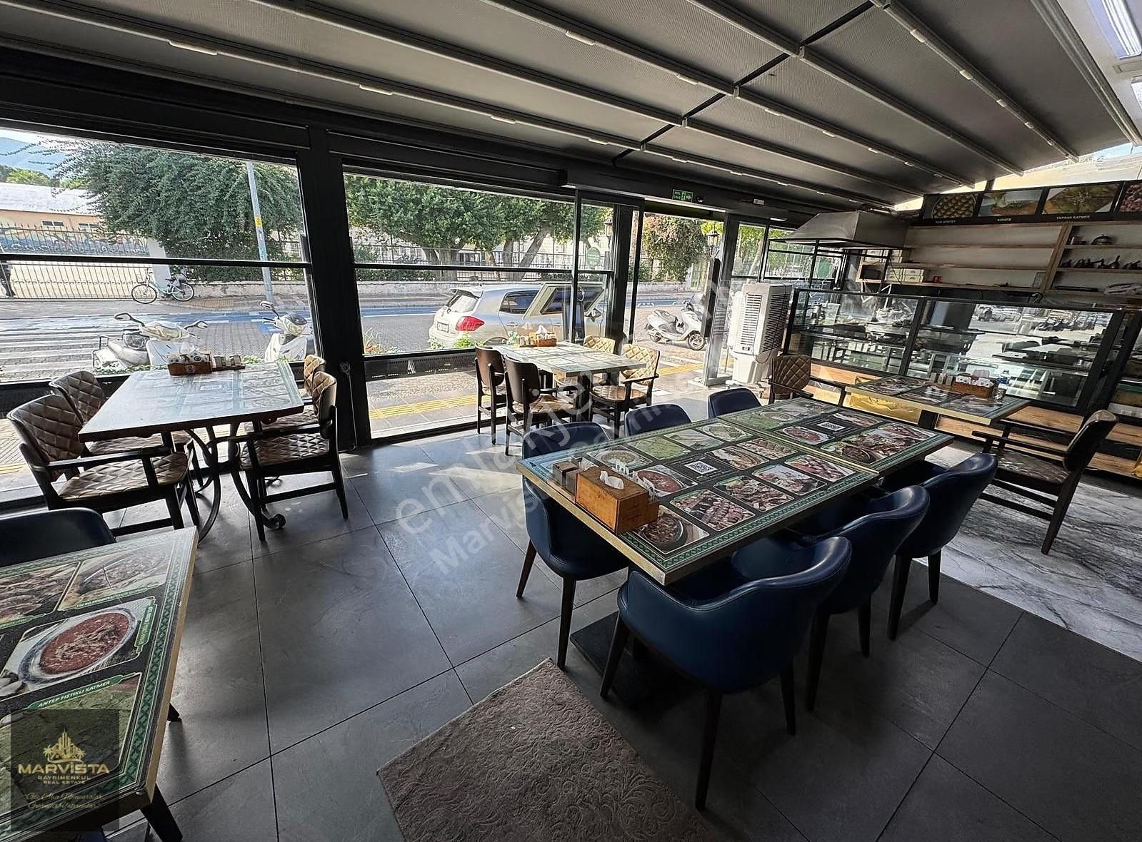 Blue Port'a Komşu Ana Cadde Üzeri Eşya Devirli Kiralık Restorant - Görsel 9