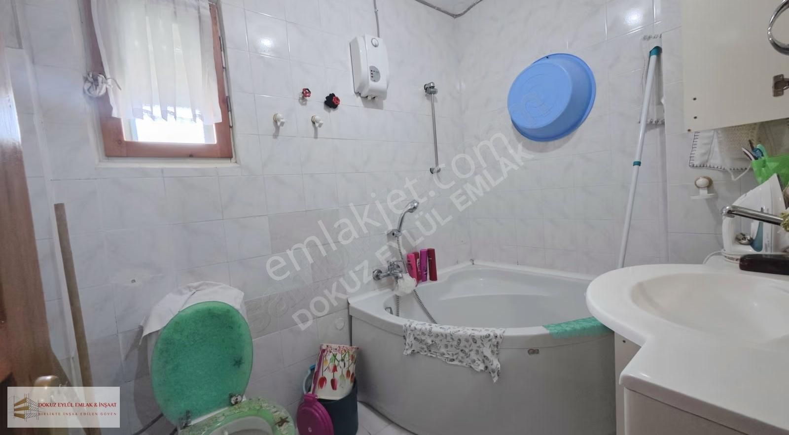 Dikili Salihler Mah Yeşil Pelit Sitesinde Satılık Villa - Görsel 24