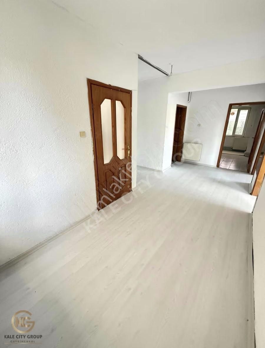 Biga Rafet Gürkaynak Cd Satılık Bahçeli Nizam 2+1 Daire 85 M2 - Görsel 5